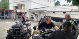 Přečtete si více ze článku 19.10.2021 BIKERS RADIO DOUPE – živé vysílání od 20:00 hod (obrazově na FB BIKERS RADIO DOUPE) s klukama na vozíčku, co dokázali neskutečné kousky.